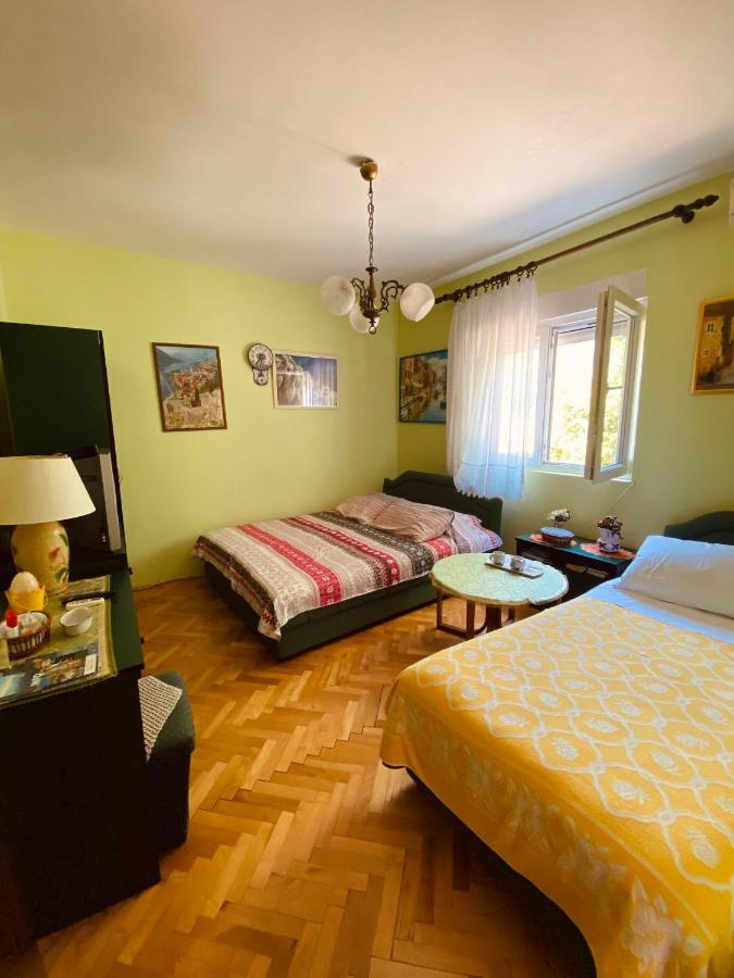 Apartments Vucinovic Τίβατ Εξωτερικό φωτογραφία